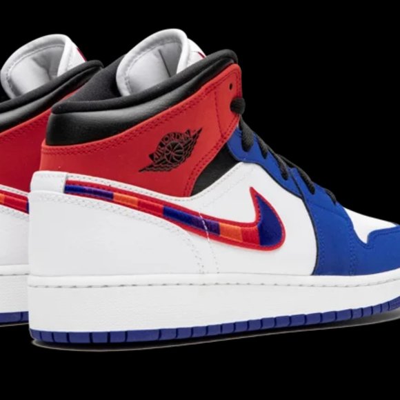 Air Jordan 1 Mid SE (GS) “Multicolor Swoosh” - Picture 2 of 2